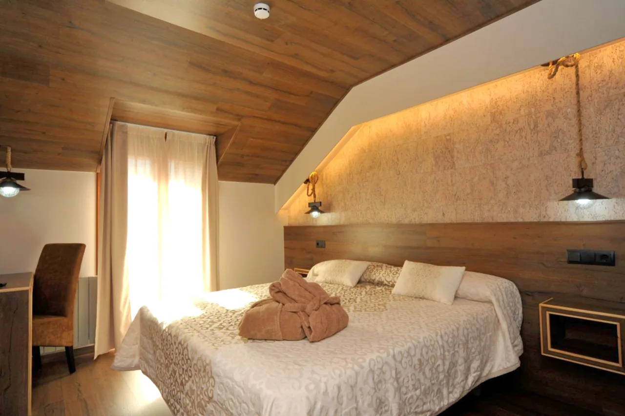 Chambre supérieure, sous le toit